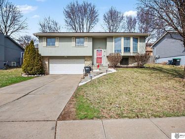 8202 Tucker Street, Omaha, NE 68122