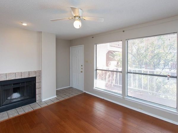 3115 Helms ST , Unit 201, Austin, TX 78705