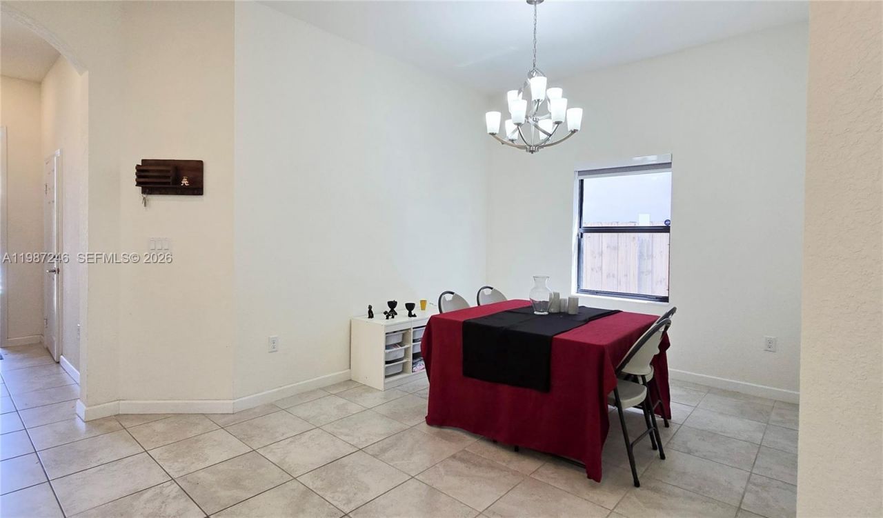 134 NE 23rd Ter, Homestead, FL 33033 Photo