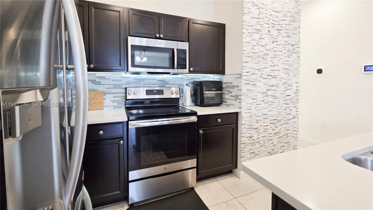 134 NE 23rd Ter , Homestead, FL 33033 Photo