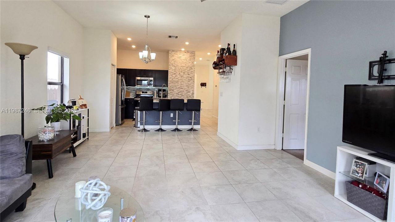 134 NE 23rd Ter, Homestead, FL 33033 Photo