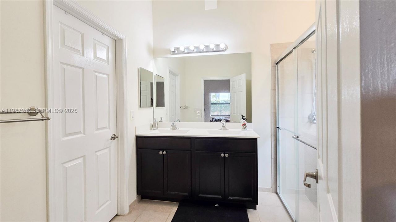 134 NE 23rd Ter, Homestead, FL 33033 Photo