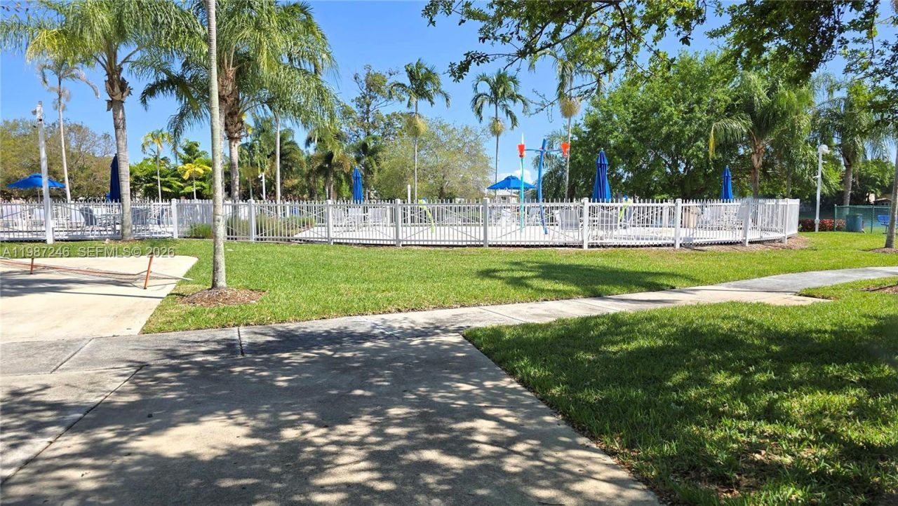 134 NE 23rd Ter, Homestead, FL 33033 Photo