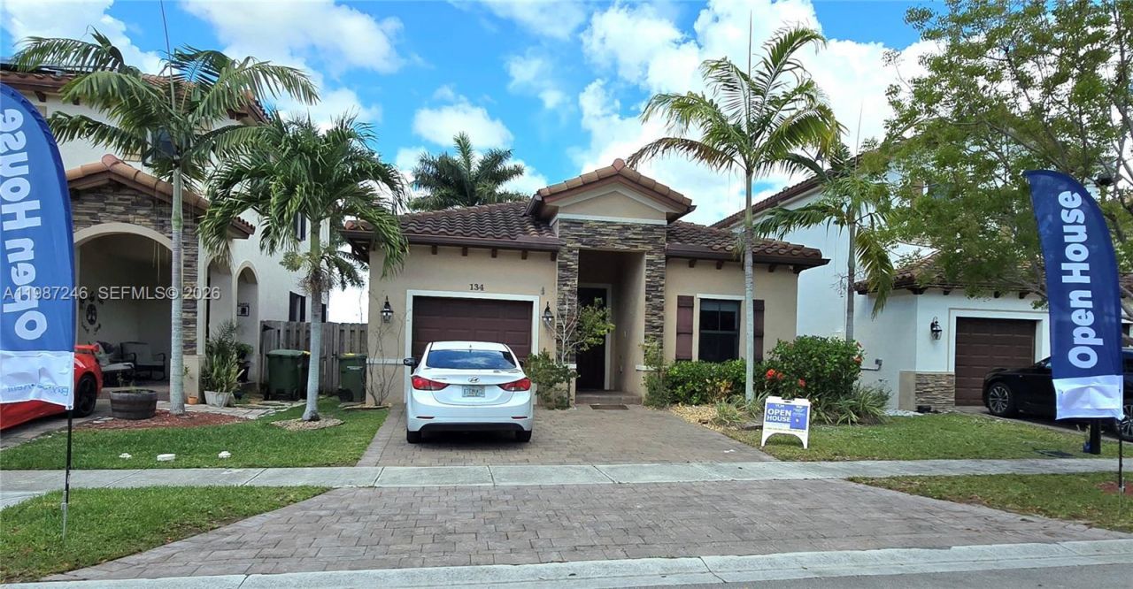 134 NE 23rd Ter , Homestead, FL 33033 Photo