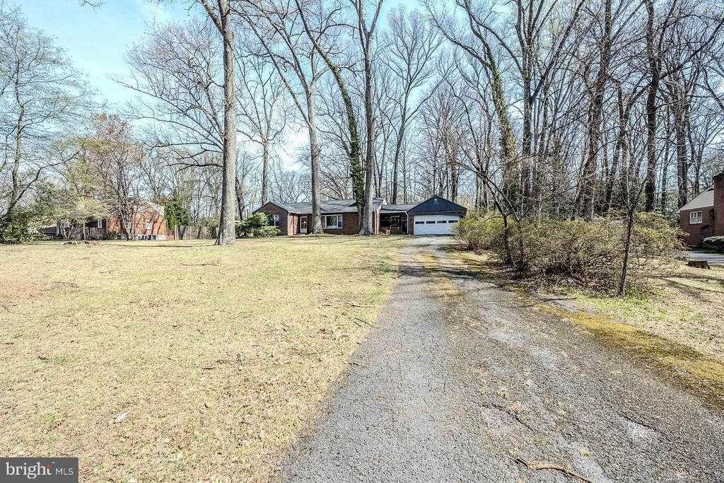 4731 Spruce Avenue, Fairfax, VA 22030 Main Photo