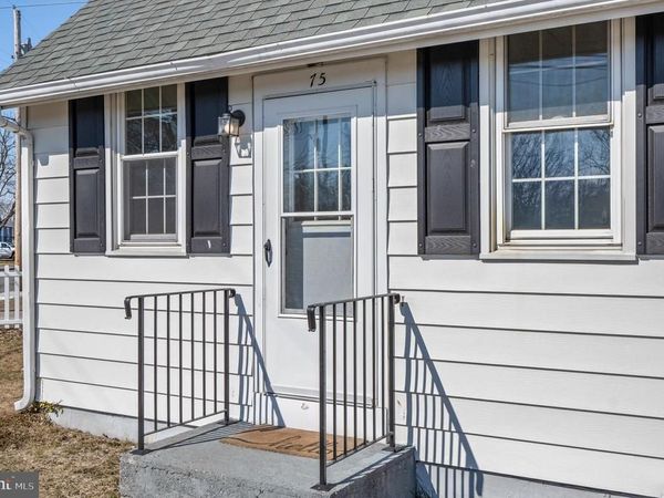 75 S WASHINGTON DRIVE , PENNSVILLE, NJ 08070