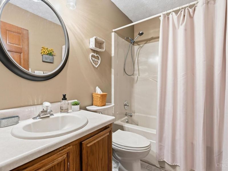 1611 Lakewood Drive, Wilmington, OH 45177 Photo 17