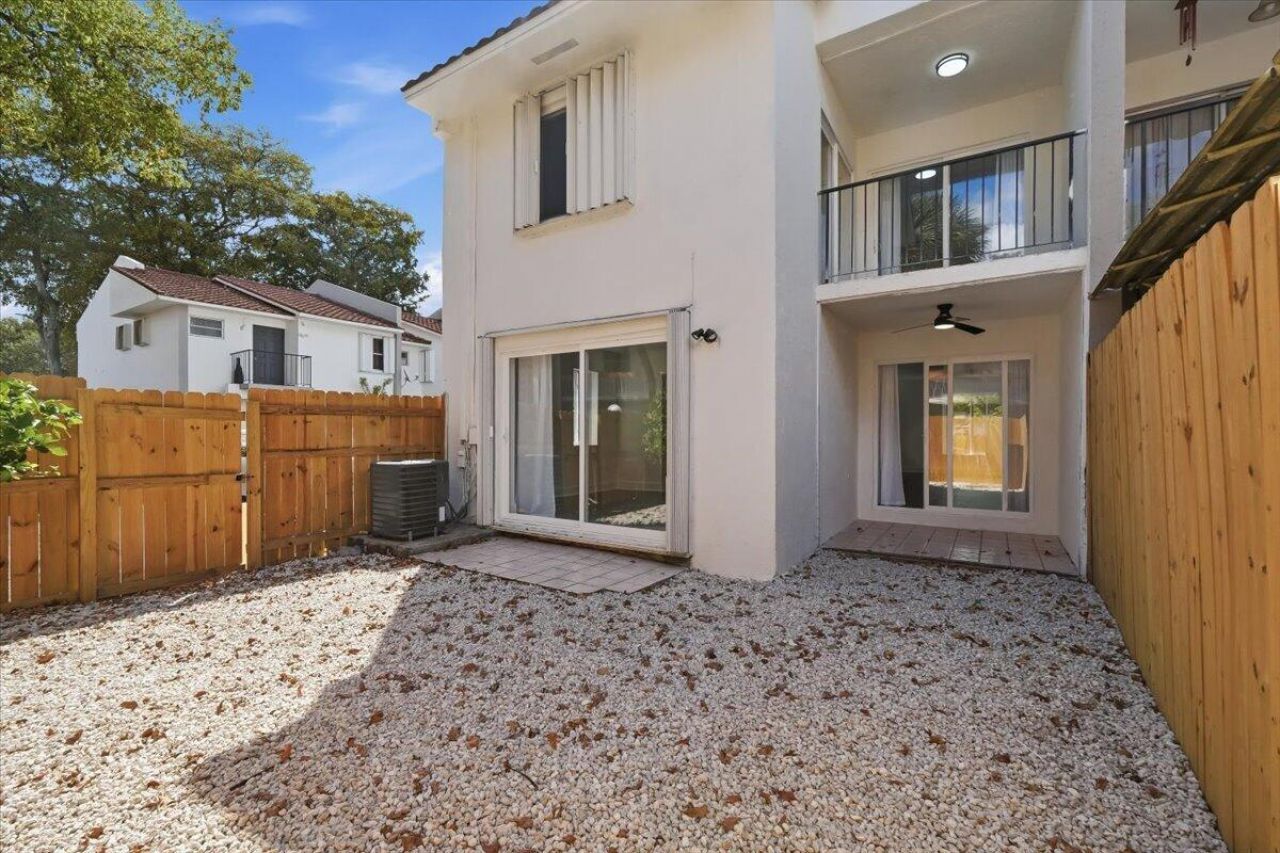 3940 NW 76th Terrace, Unit 3940, Davie, FL 33024 Photo