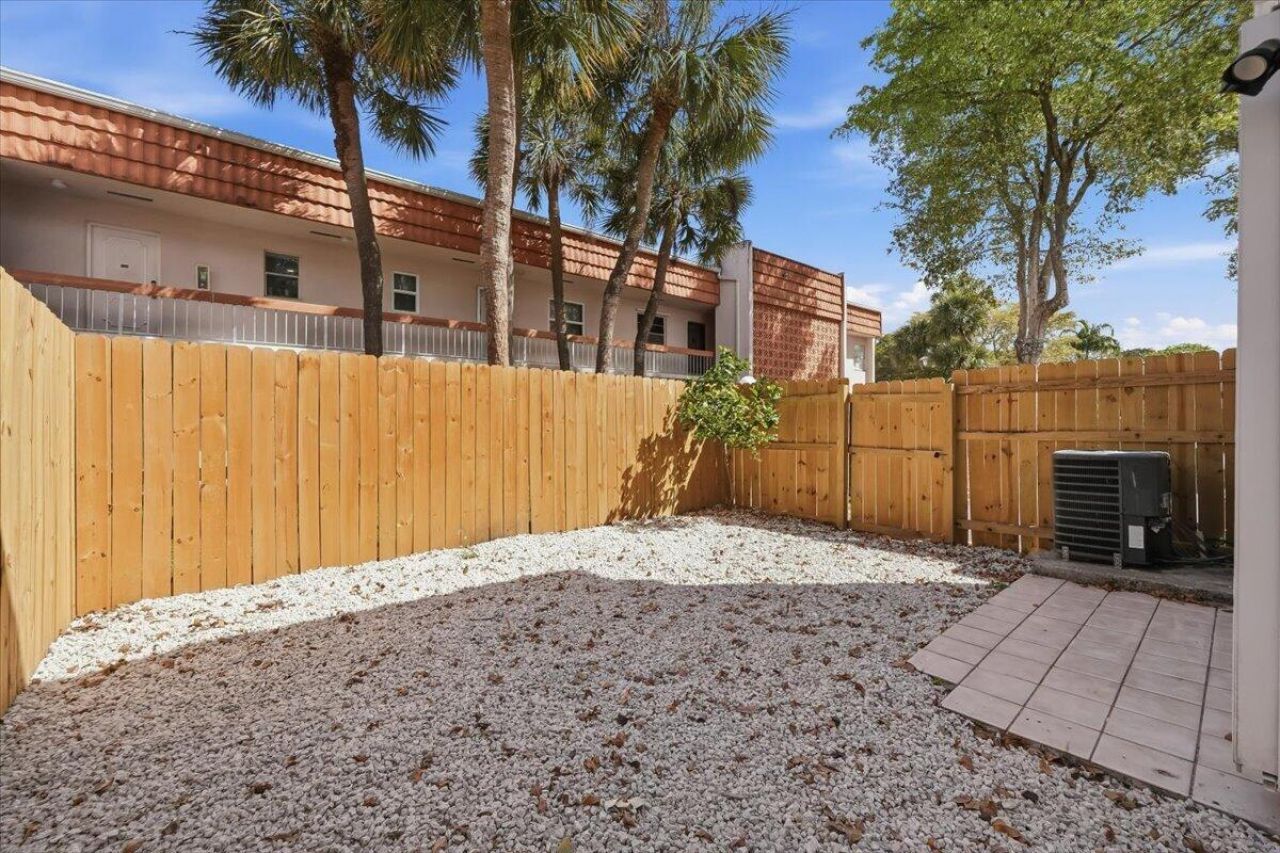 3940 NW 76th Terrace, Unit 3940, Davie, FL 33024 Photo