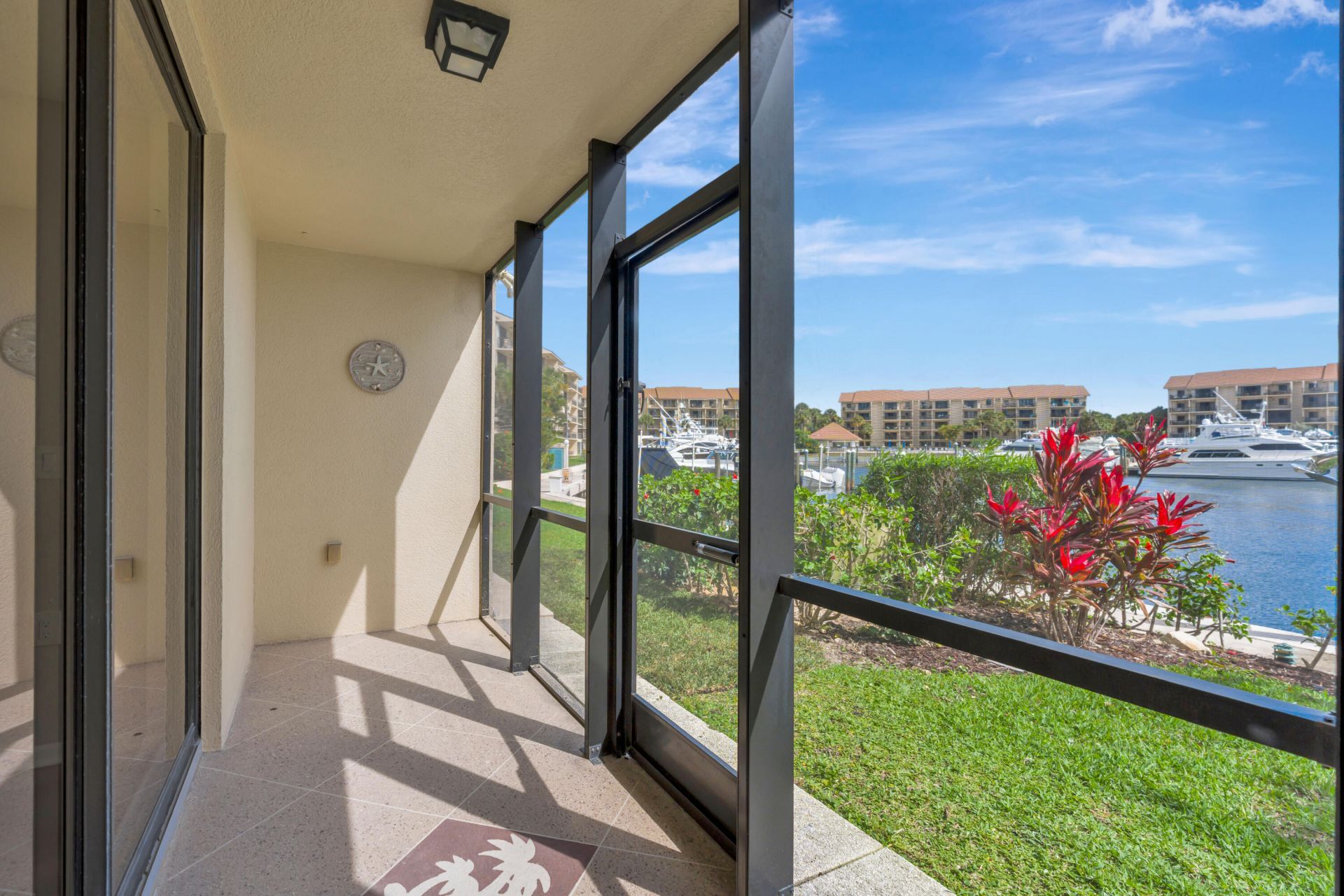 2501 Marina Isle Way, Unit 104, Jupiter, FL 33477 Photo