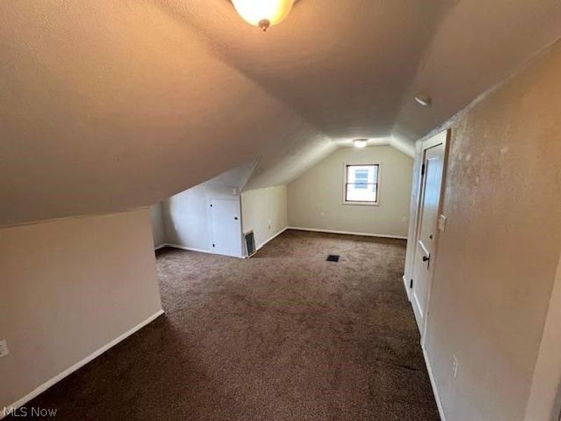 368 E Ido Avenue , Akron, OH 44301 Photo 18