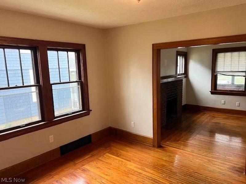 368 E Ido Avenue , Akron, OH 44301 Photo 8