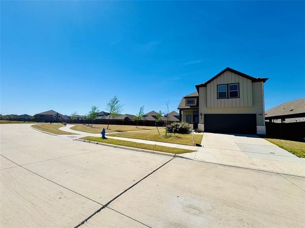 589 Woodland Avenue , Lavon, TX 75166