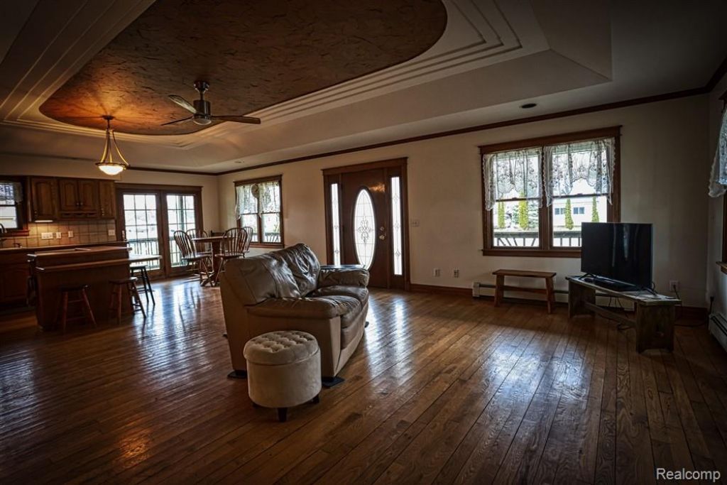 7118 Welles Street, Brown City, MI 48416 Main Photo