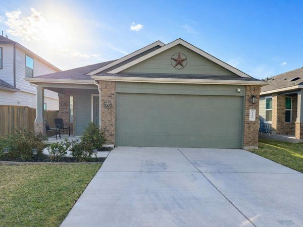 349 Bronco Billy DR , Jarrell, TX 76537