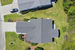 558 Woodholme Dr. photo 4