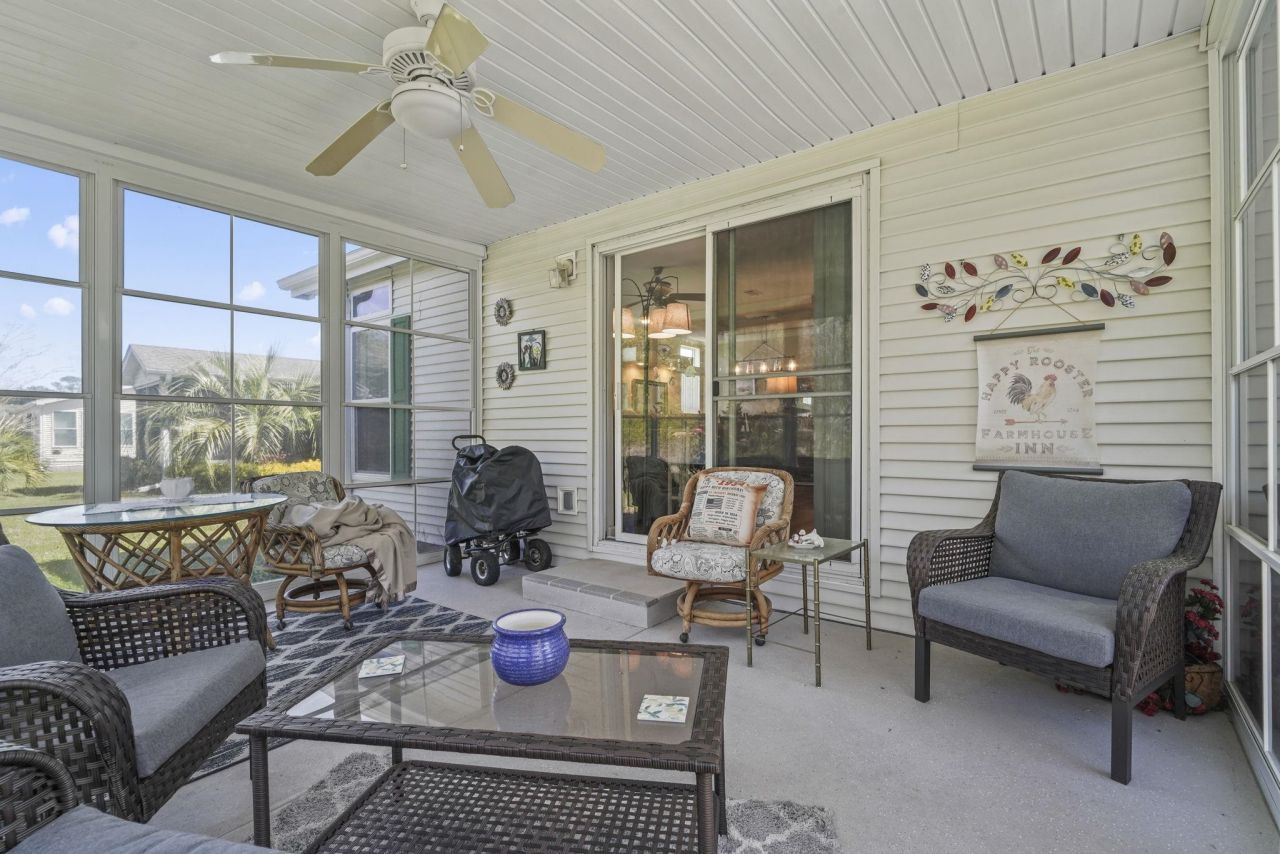 558 Woodholme Dr. Photo 43