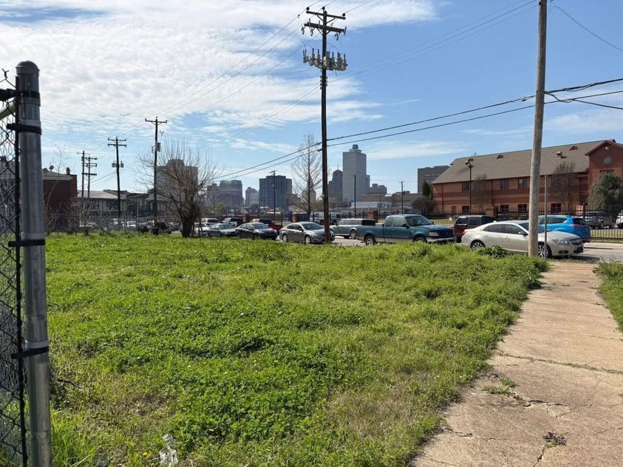 Property Image 1