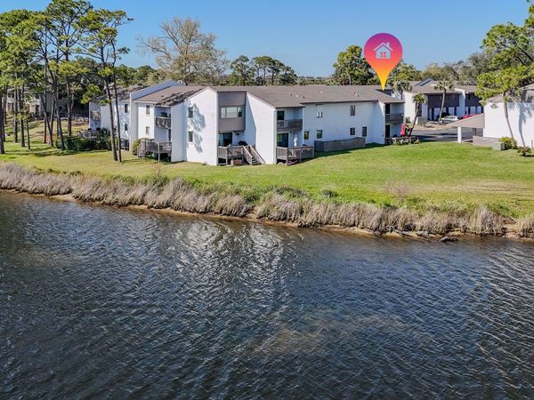 6901 N Lagoon Drive, Unit 10, Panama City, FL 32408