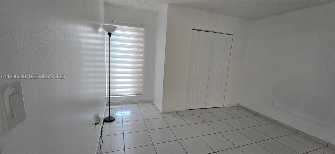 4805 NW 7th St, Unit 204-15, Miami, FL 33126 Photo