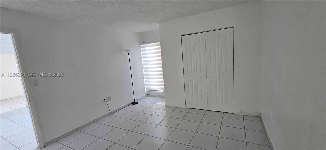 4805 NW 7th St, Unit 204-15, Miami, FL 33126 Photo