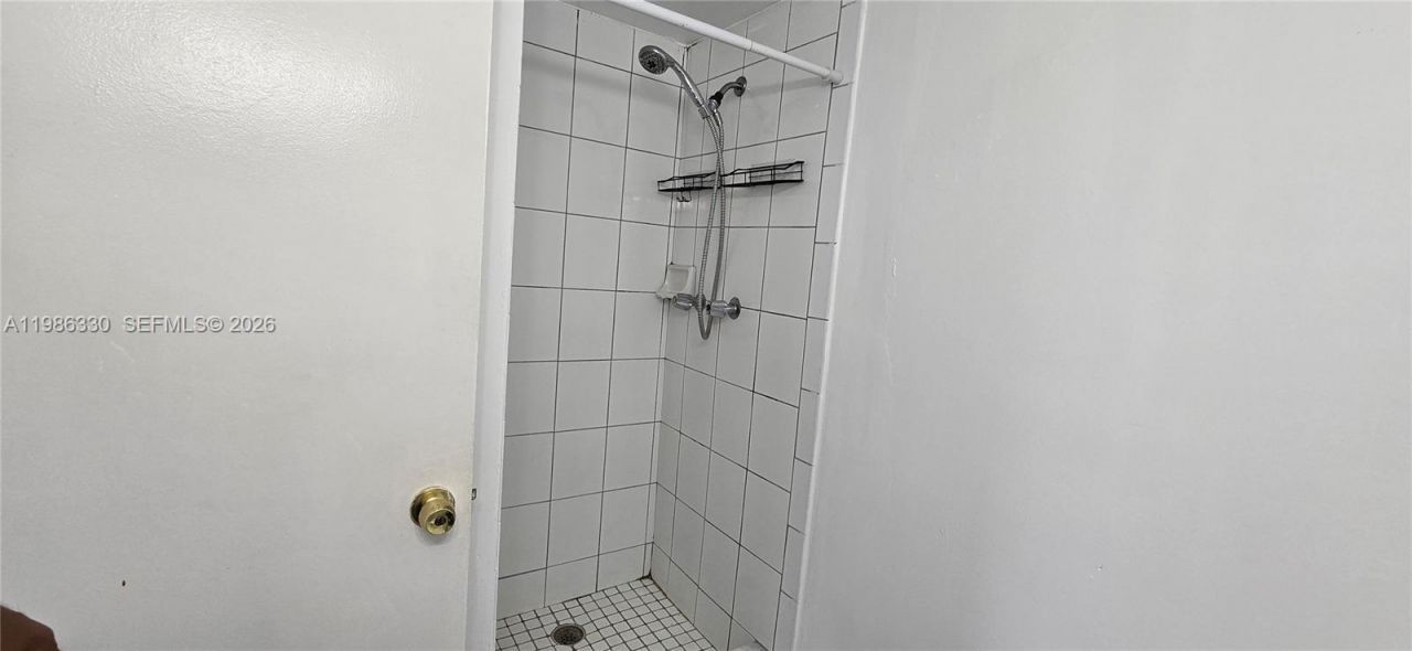 4805 NW 7th St, Unit 204-15, Miami, FL 33126 Photo