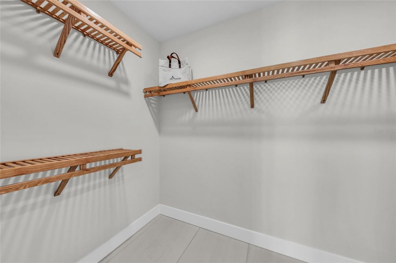 275 1st Avenue S, Unit 2204, Saint Petersburg, FL 33701 Photo