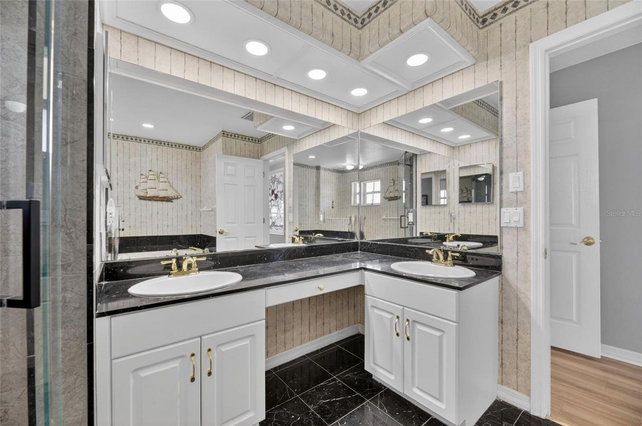 6107 Marbella Boulevard, Apollo Beach, FL 33572 Photo