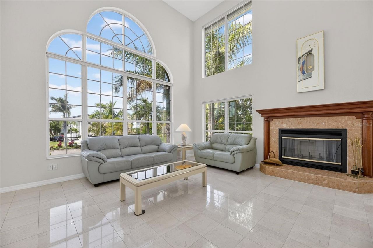 6107 Marbella Boulevard, Apollo Beach, FL 33572 Photo