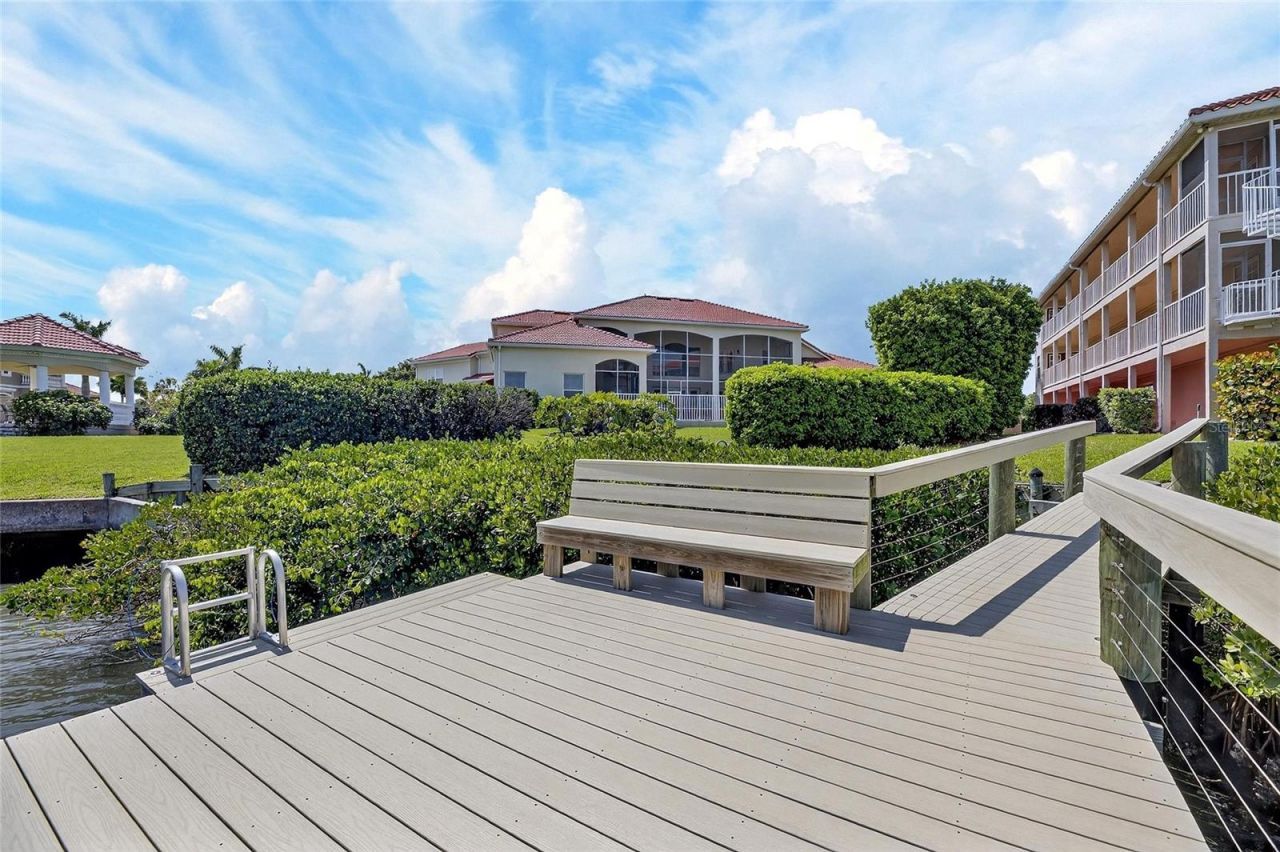 6107 Marbella Boulevard, Apollo Beach, FL 33572 Photo