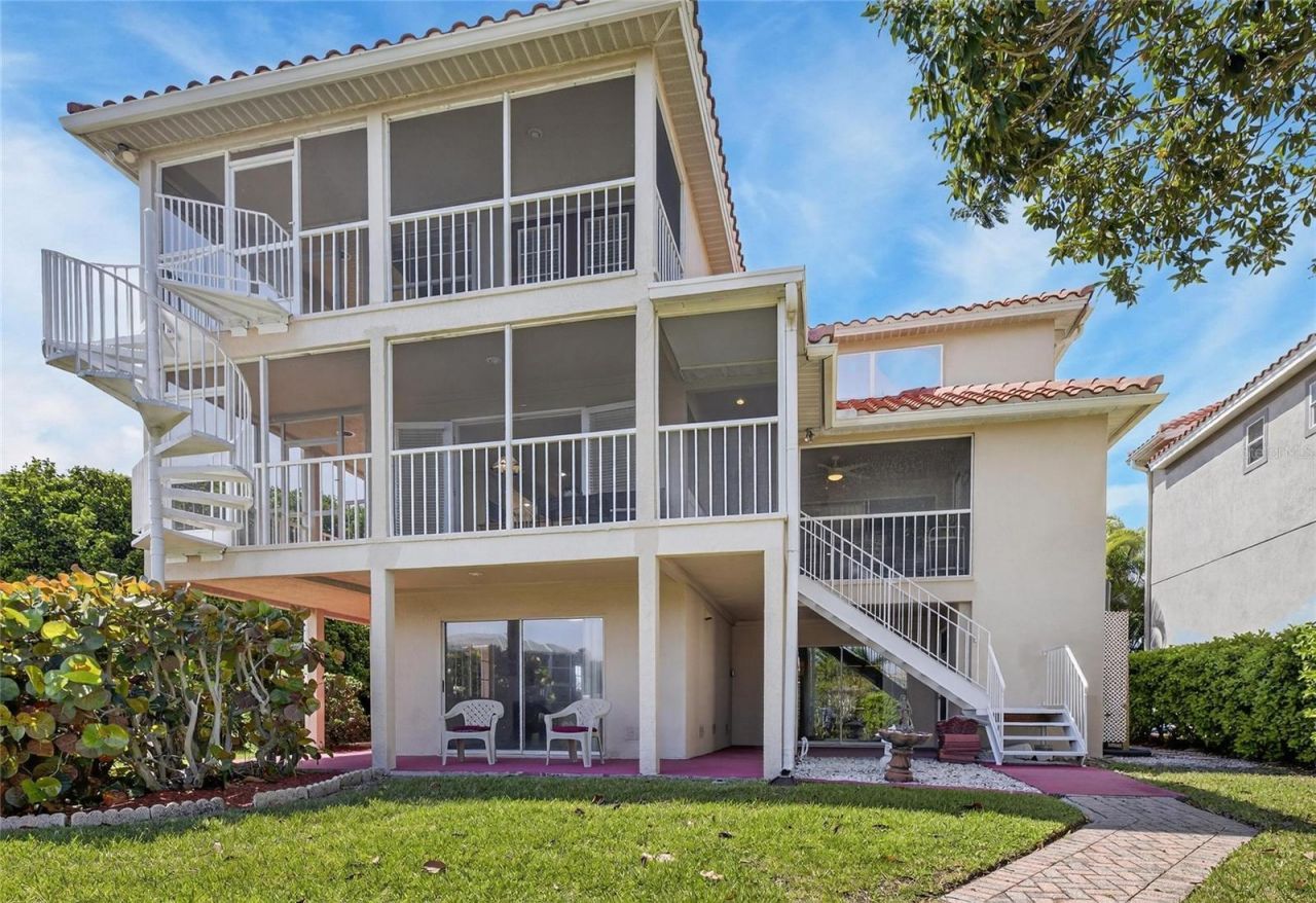 6107 Marbella Boulevard, Apollo Beach, FL 33572 Photo