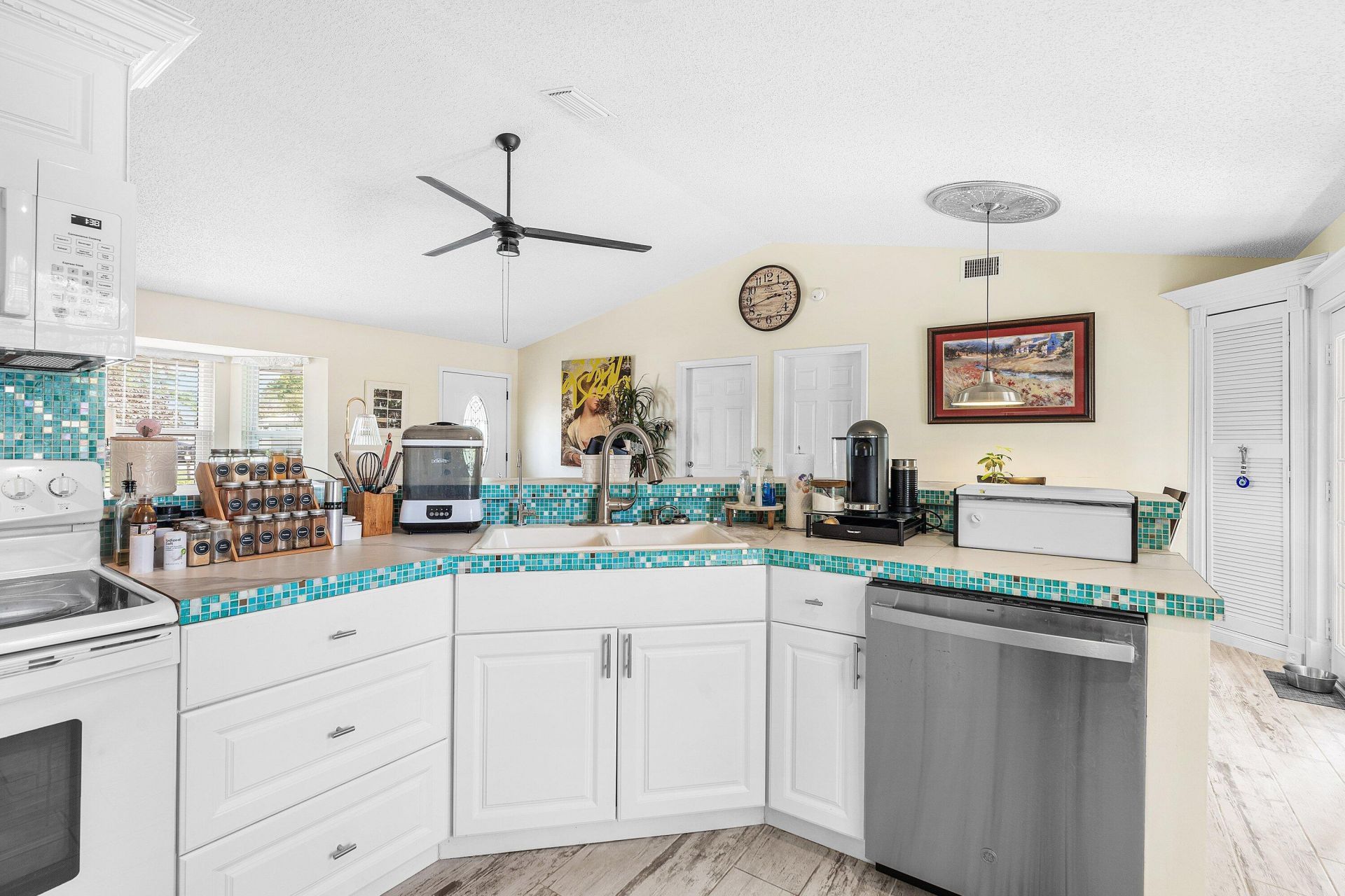 2114 SE Midtown Road, Port Saint Lucie, FL 34952 Photo