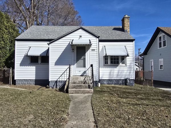 417 S Lewis Avenue , Waukegan, IL 60085