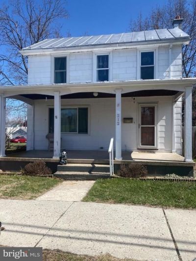 212 CHESTNUT STREET , MOUNT HOLLY SPRINGS, PA 17065