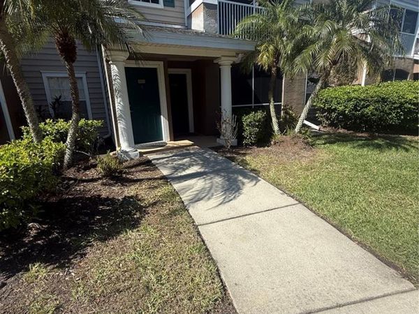 8911 MANOR LOOP , Unit 106, LAKEWOOD RANCH, FL 34202