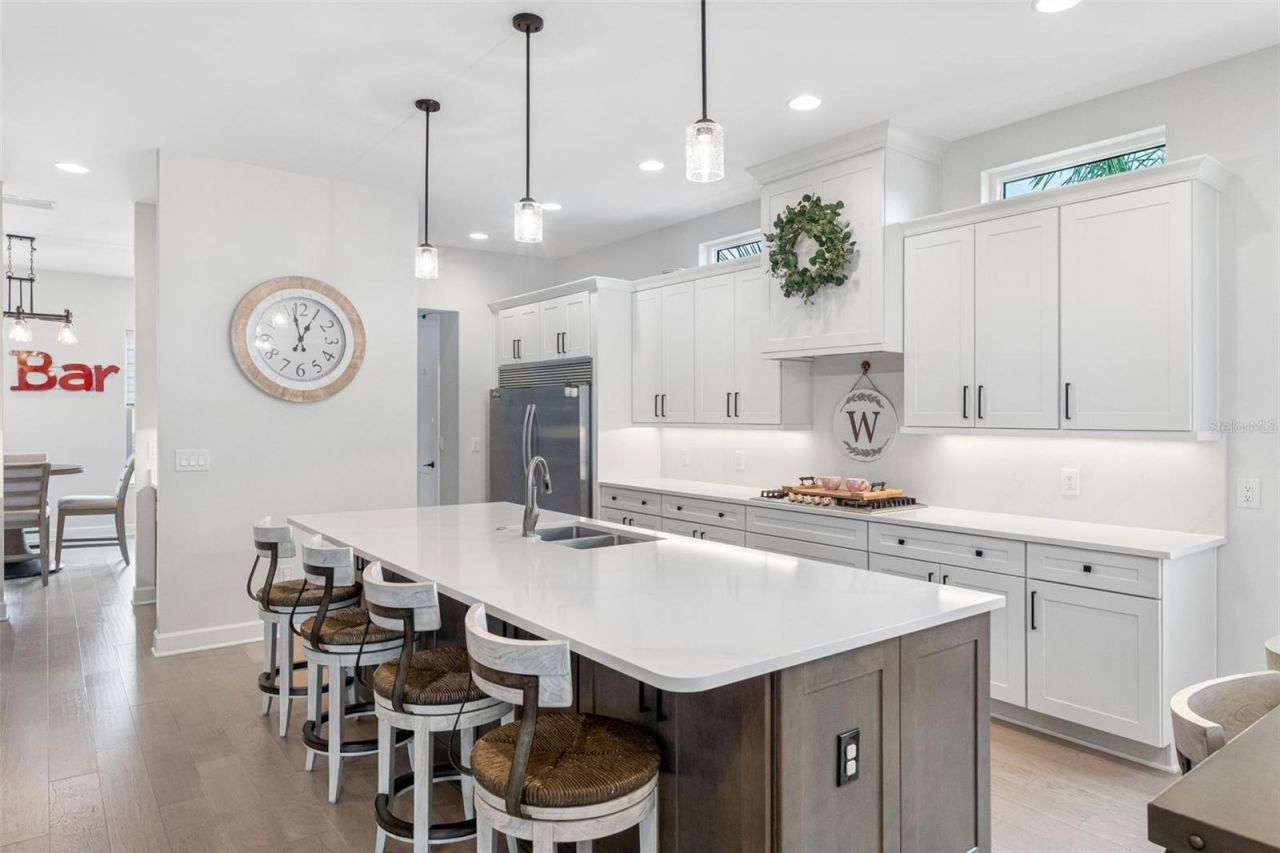 124 Forest Hills Drive, Redington Shores, FL 33708 Photo