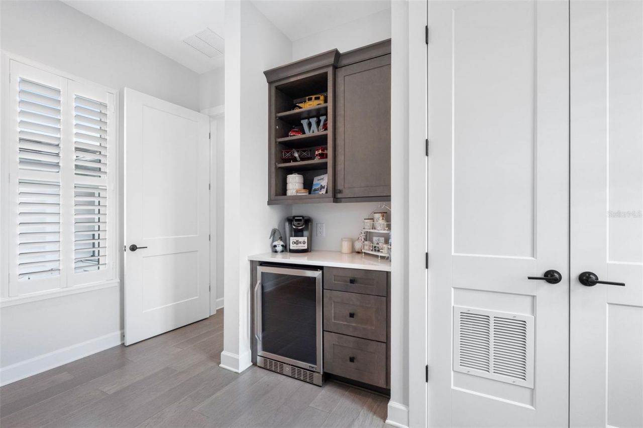 124 Forest Hills Drive, Redington Shores, FL 33708 Photo