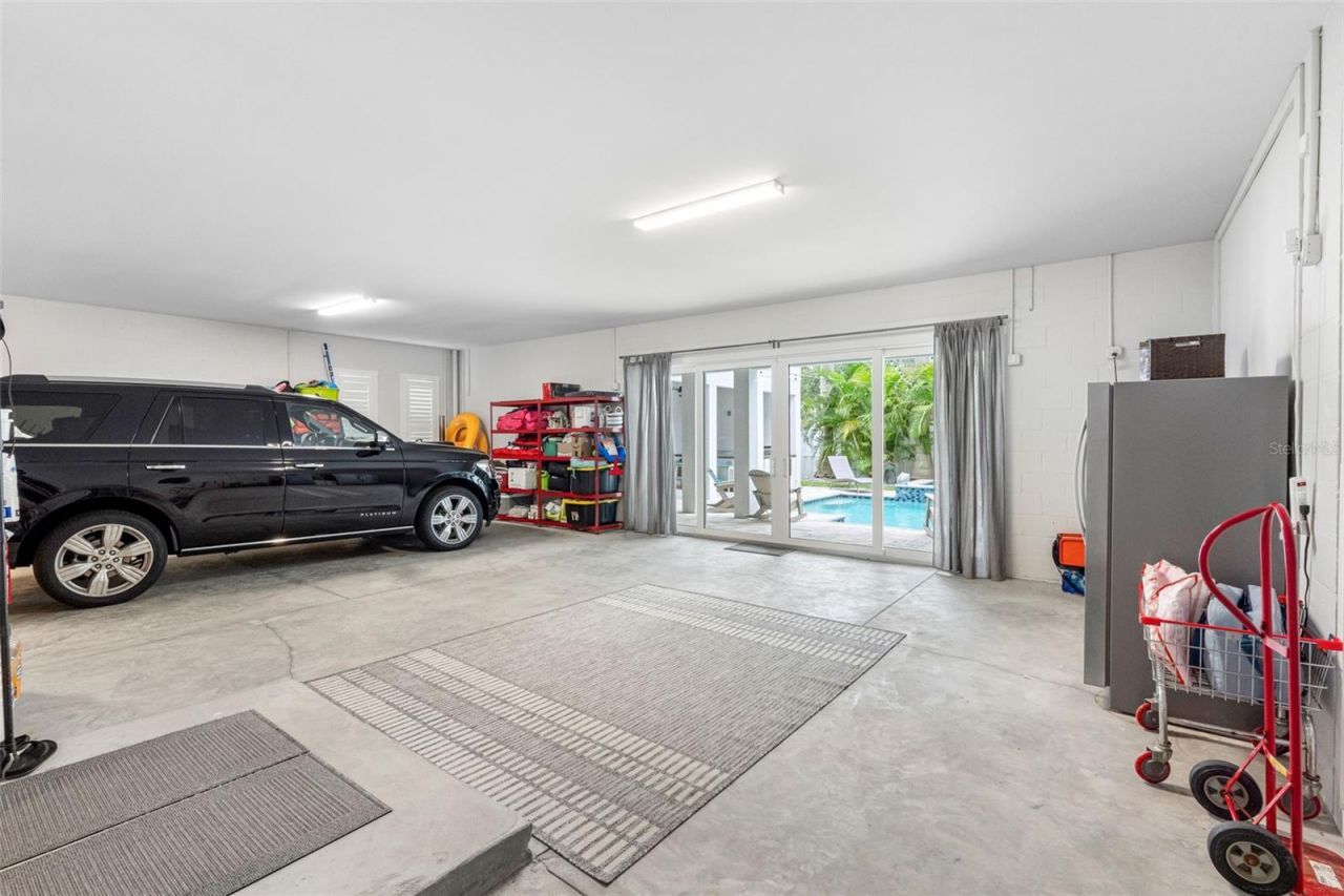 124 Forest Hills Drive, Redington Shores, FL 33708 Photo