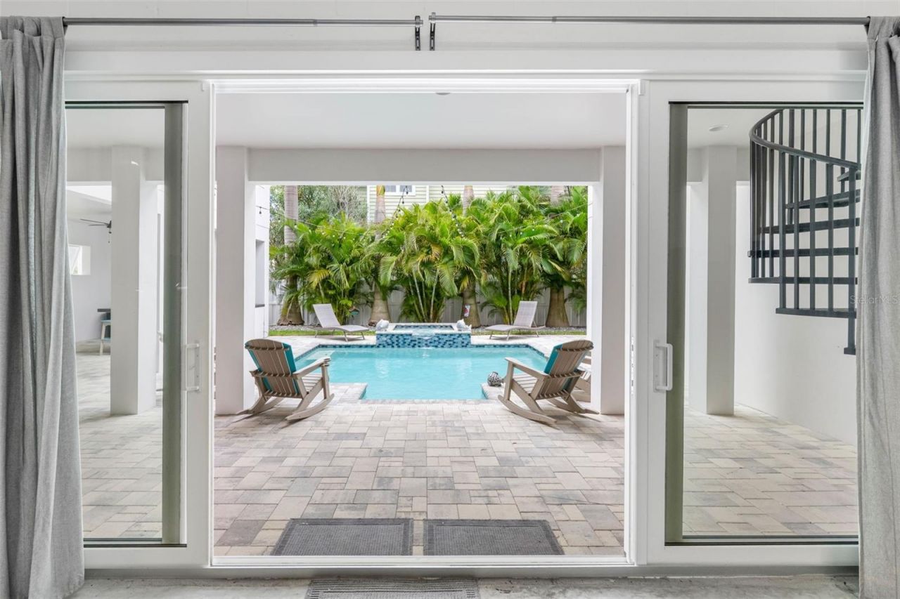 124 Forest Hills Drive, Redington Shores, FL 33708 Photo