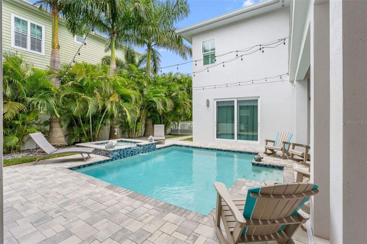 124 Forest Hills Drive, Redington Shores, FL 33708 Photo