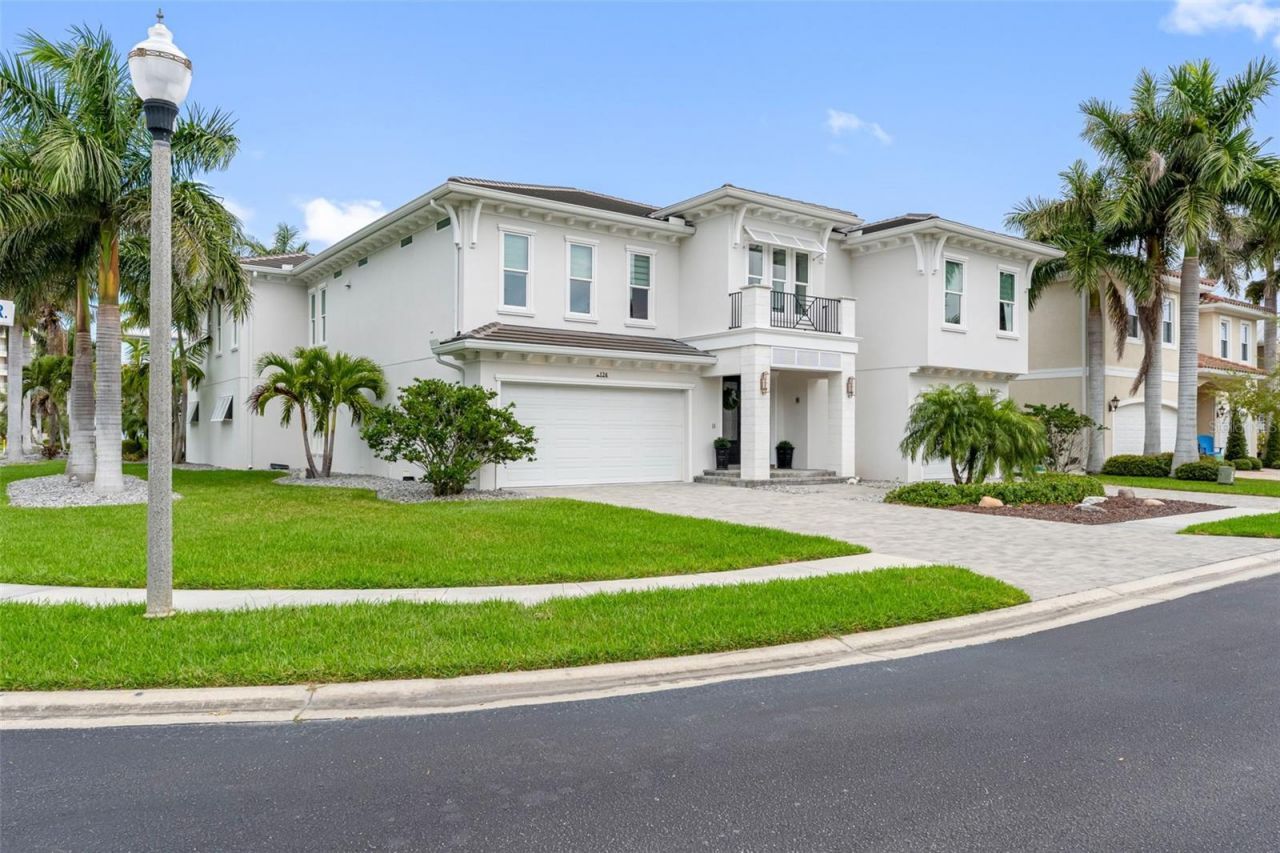 124 Forest Hills Drive, Redington Shores, FL 33708 Photo