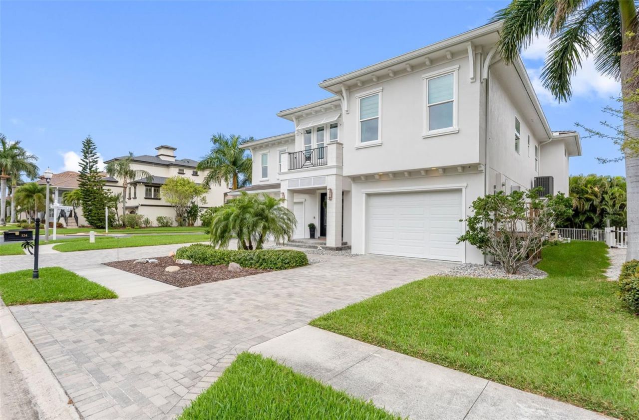 124 Forest Hills Drive, Redington Shores, FL 33708 Photo