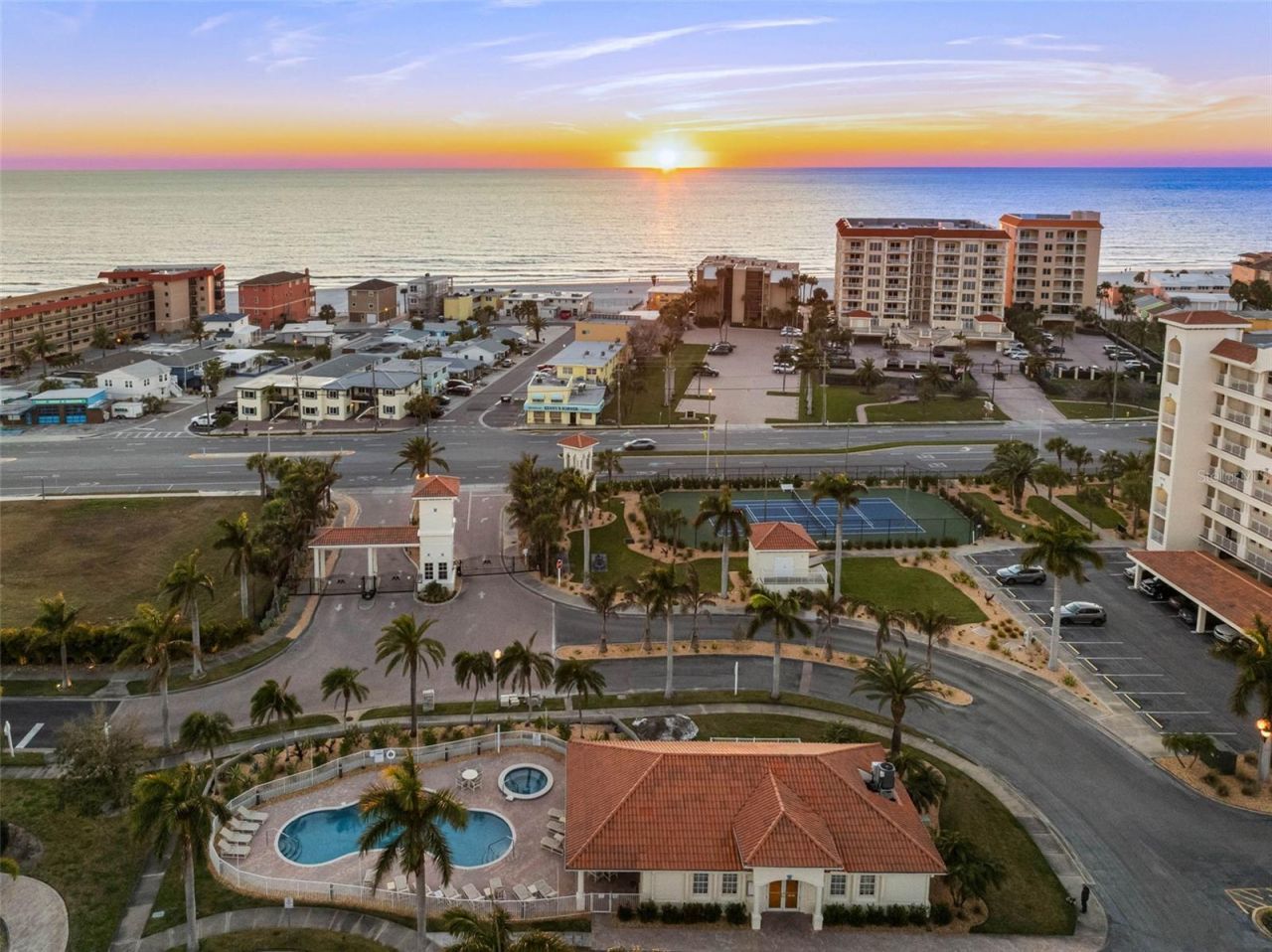 124 Forest Hills Drive, Redington Shores, FL 33708 Photo