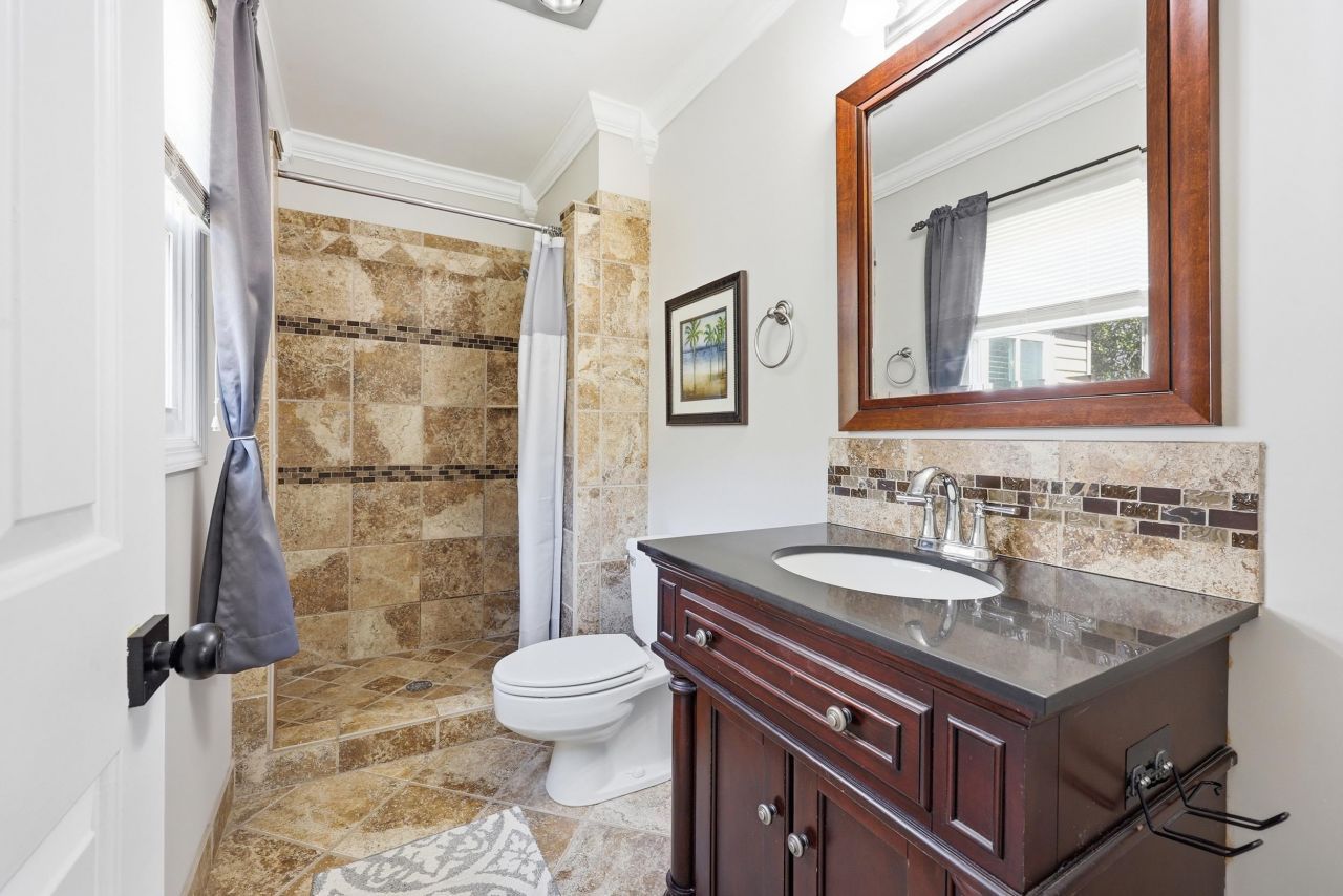 418 Sasanqua Dr. Photo 17