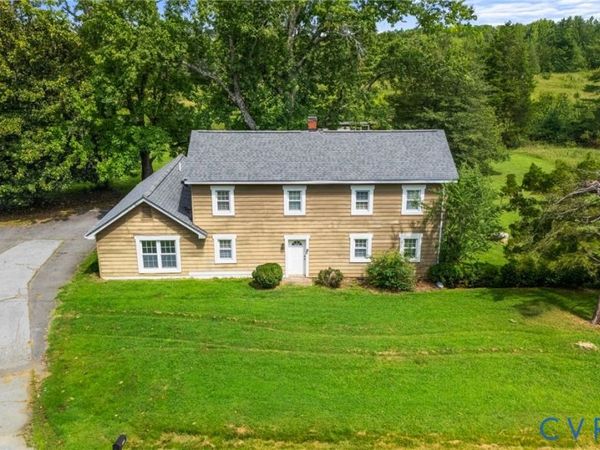3984 Farmville Road, Farmville, VA 23901
