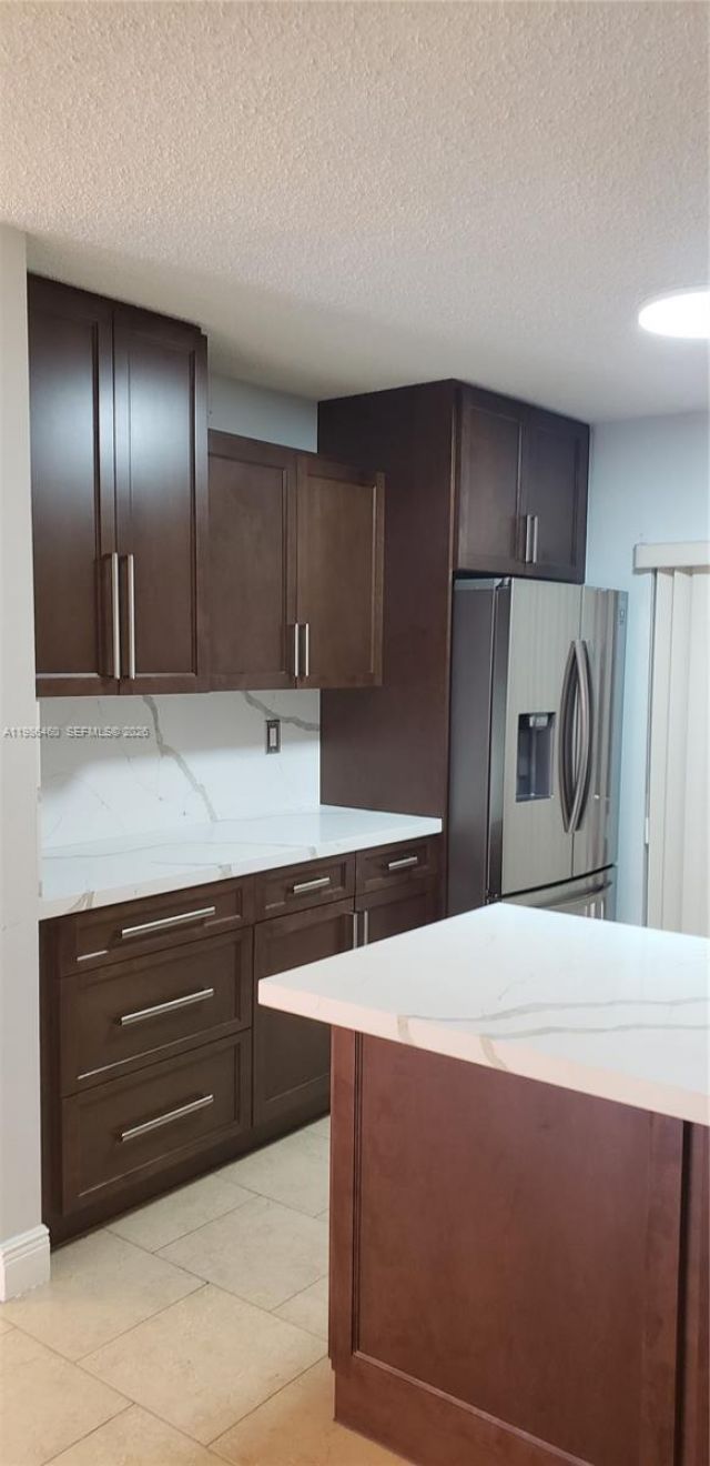 2425 W 76th St , Unit 109, Hialeah, FL 33016 Photo