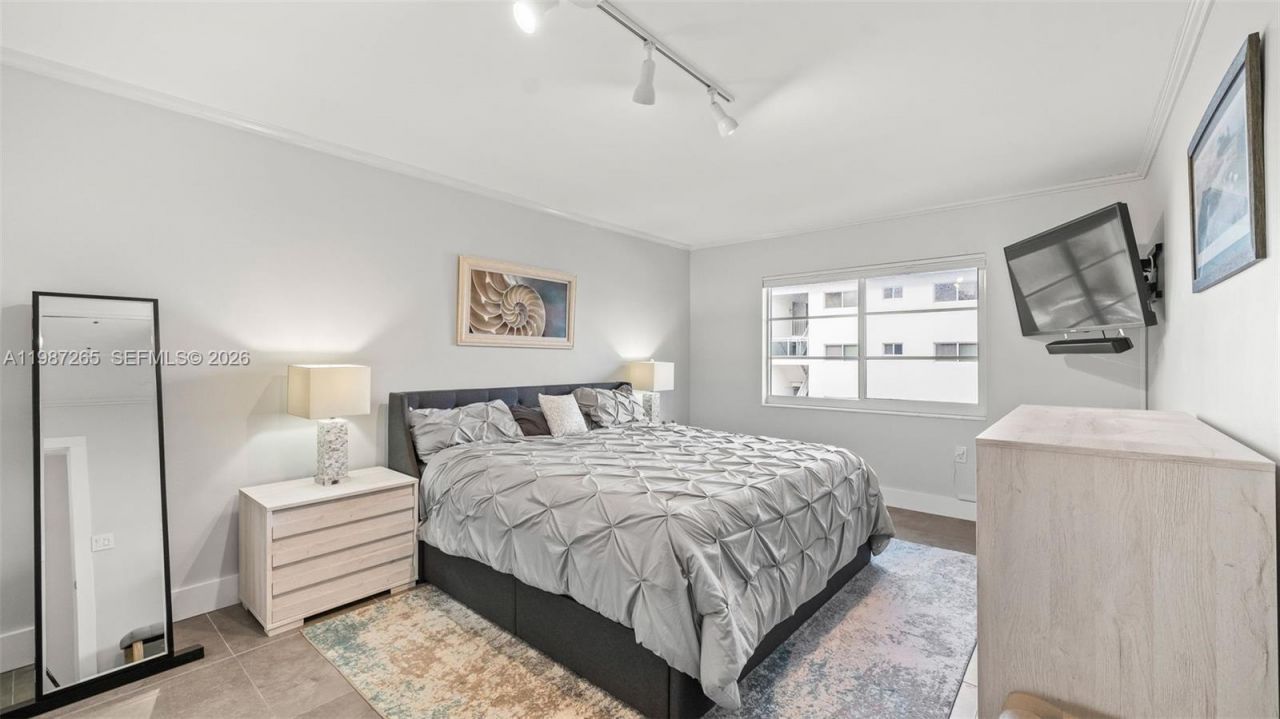 1501 SE 15th St , Unit 3-2, Fort Lauderdale, FL 33316 Photo