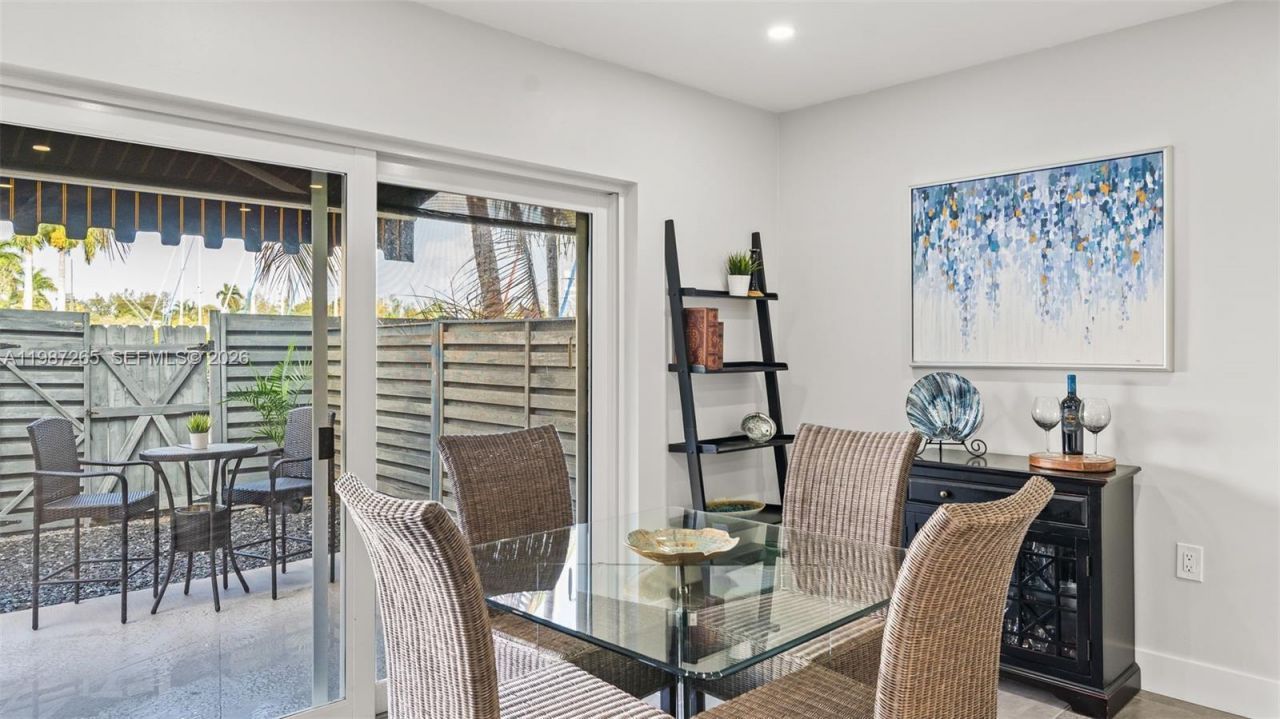 1501 SE 15th St , Unit 3-2, Fort Lauderdale, FL 33316 Photo