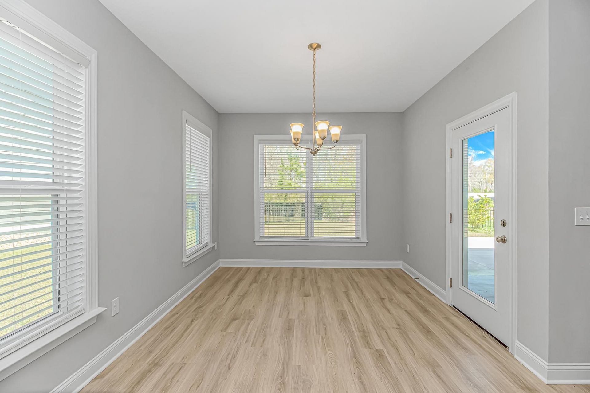 1180 Safe Haven Dr. Photo 19