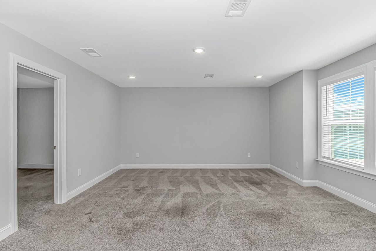 1180 Safe Haven Dr. Photo 27